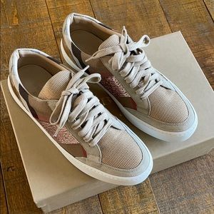 Burberry Sneakers